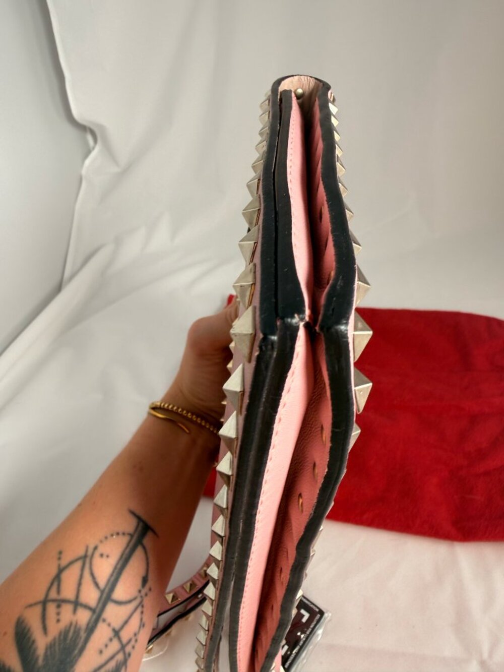 Valentino Rockstud Clutch - Picture 4 of 8